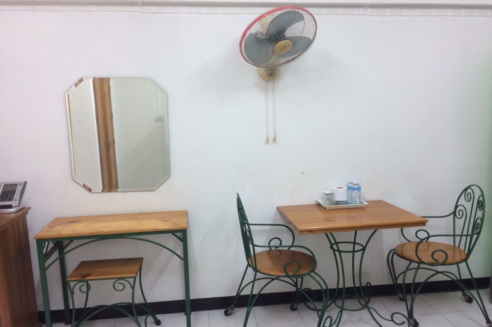 반쿠훈마에 아파트 방콕 외부 사진